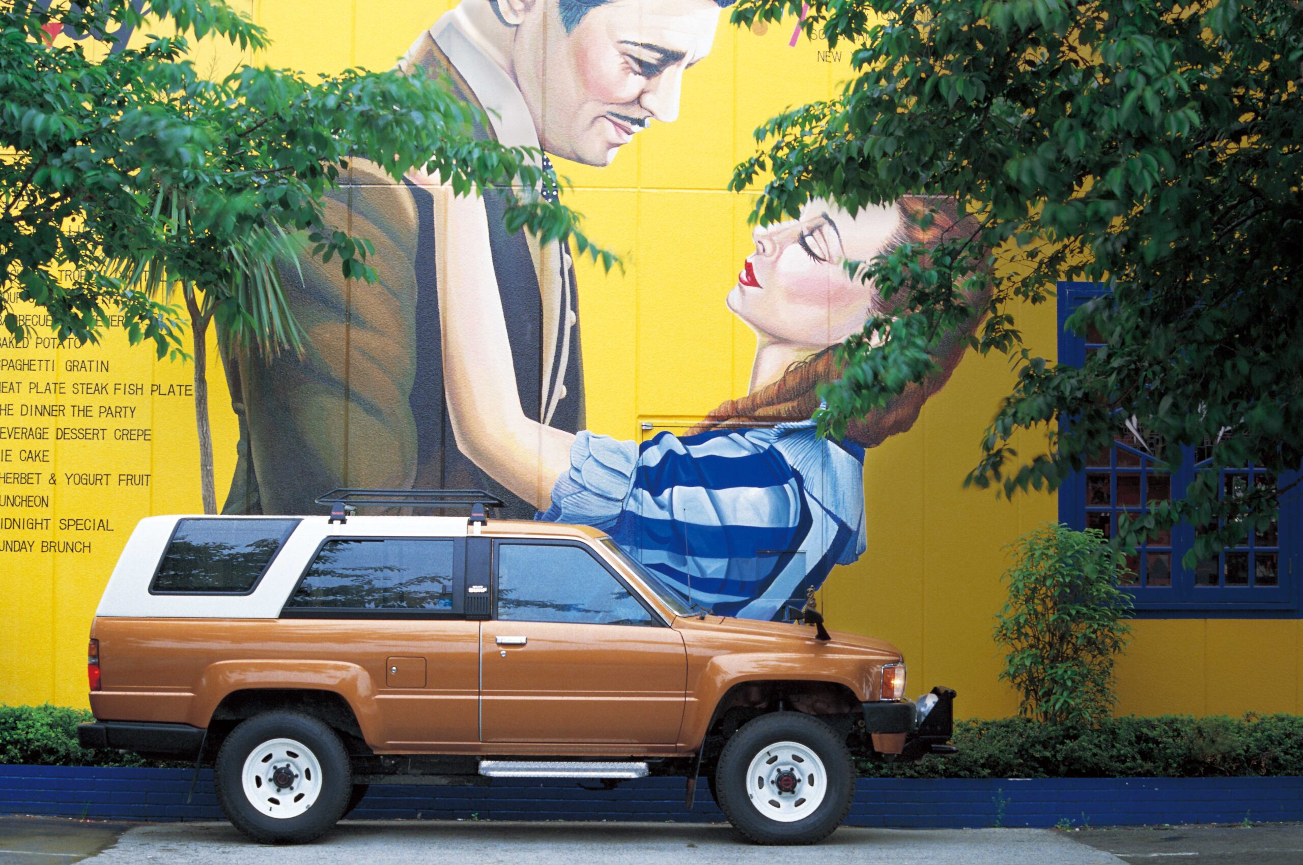 TOYOTA HILUX 4WD SURF60系 1984-1989｜OFF ROAD EXPRESS