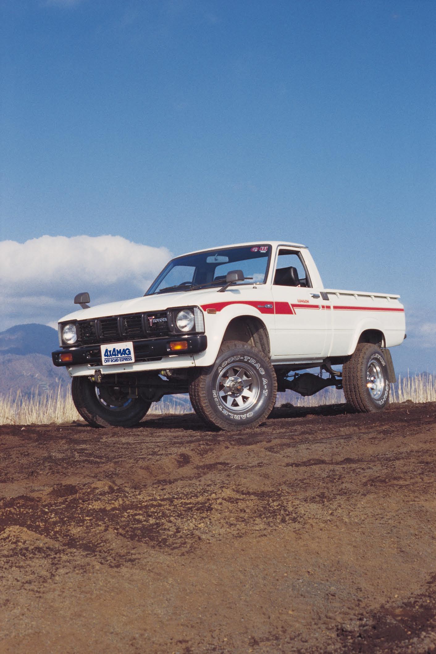TOYOTA HILUX 4WD 30系 1979-1983｜OFF ROAD EXPRESS